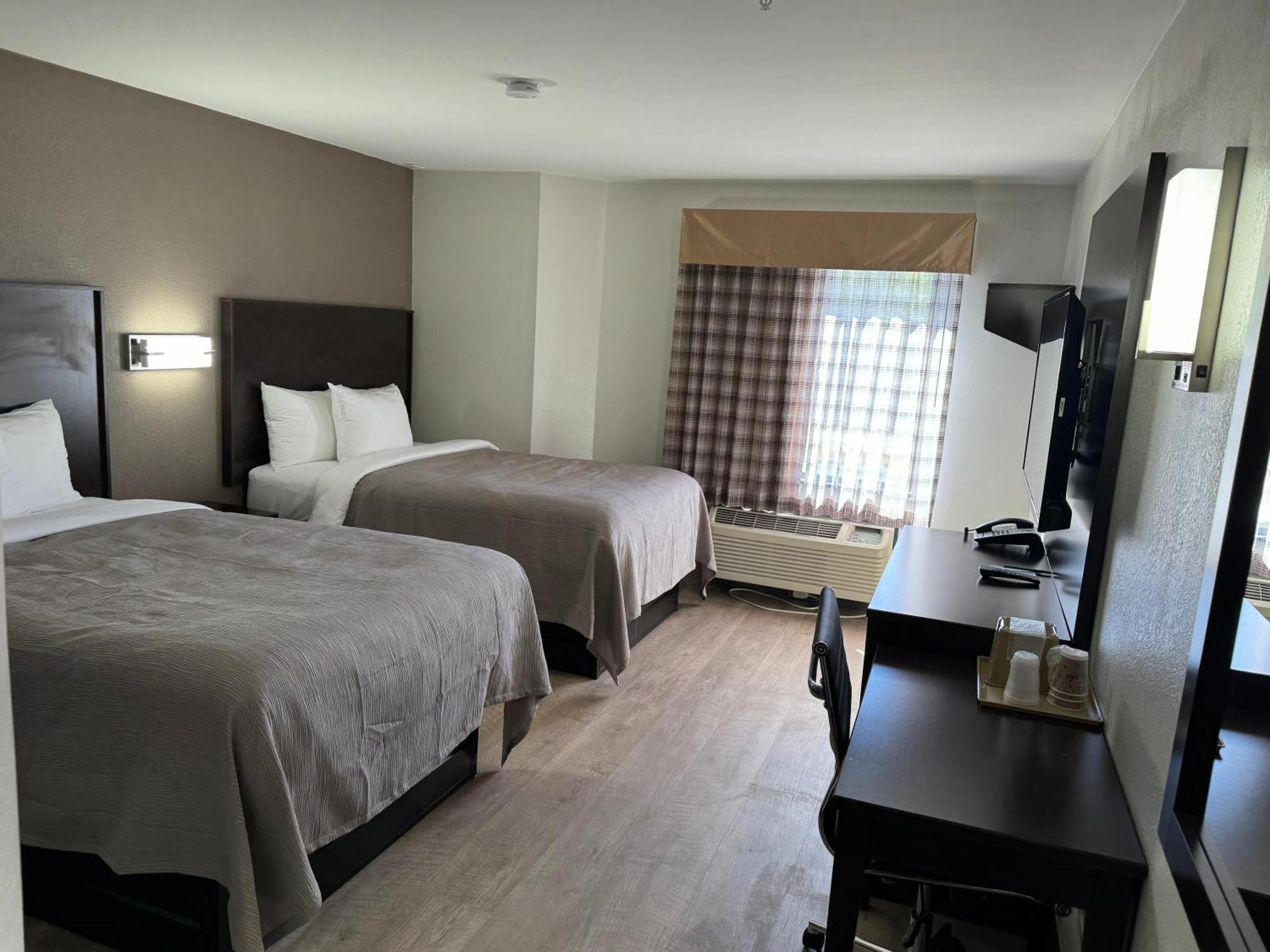 Lavonia Quality Inn מראה חיצוני תמונה