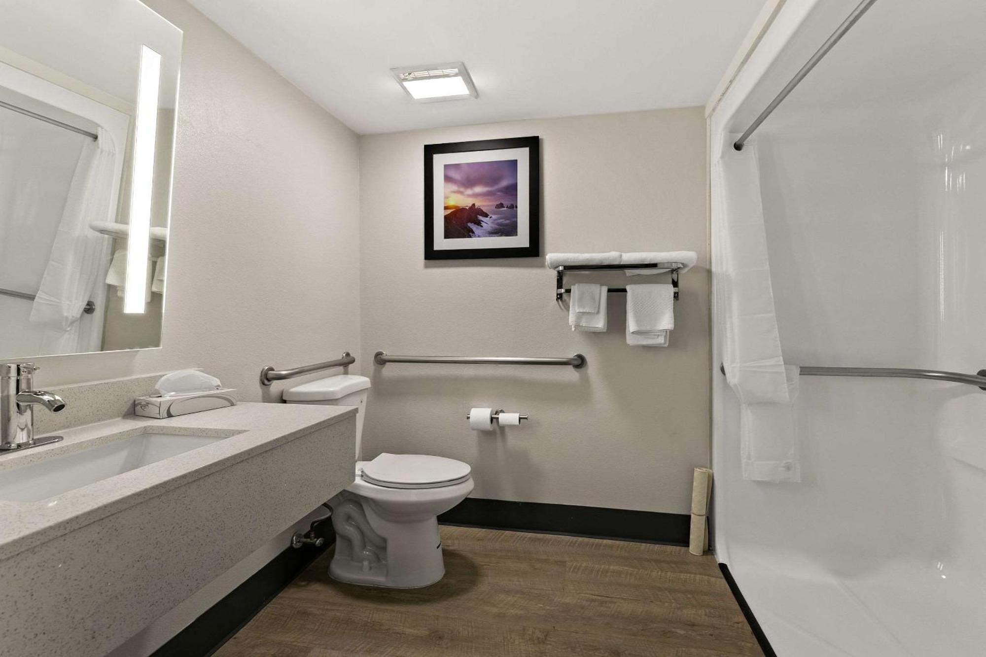 Lavonia Quality Inn מראה חיצוני תמונה